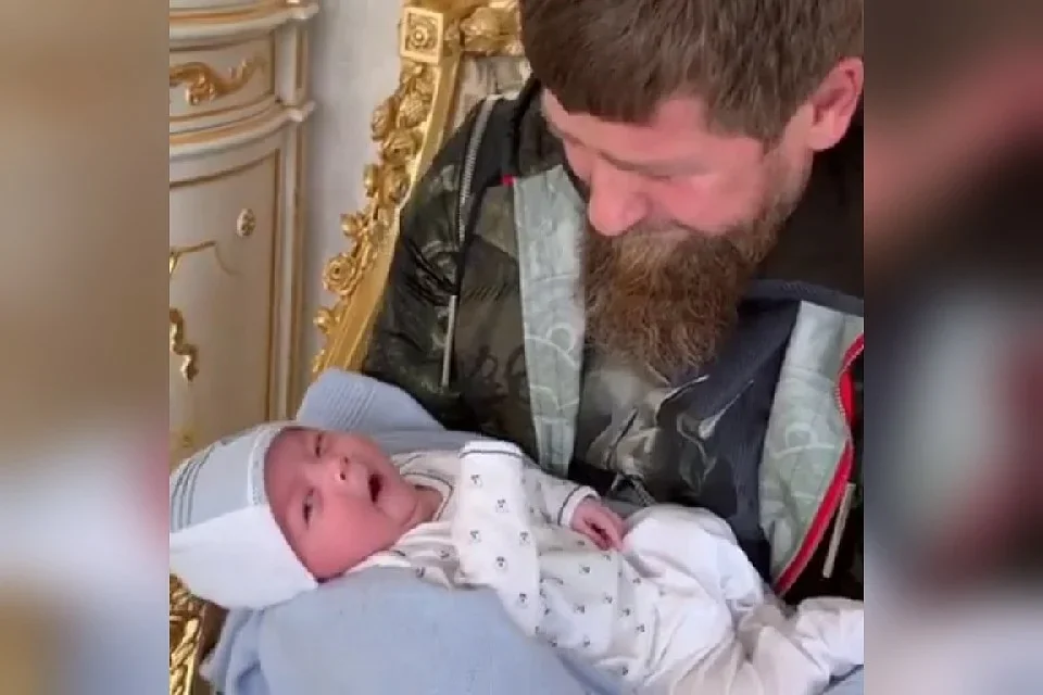 Что случилось с братом кадырова. Смотреть фото Что случилось с братом кадырова. Смотреть картинку Что случилось с братом кадырова. Картинка про Что случилось с братом кадырова. Фото Что случилось с братом кадырова