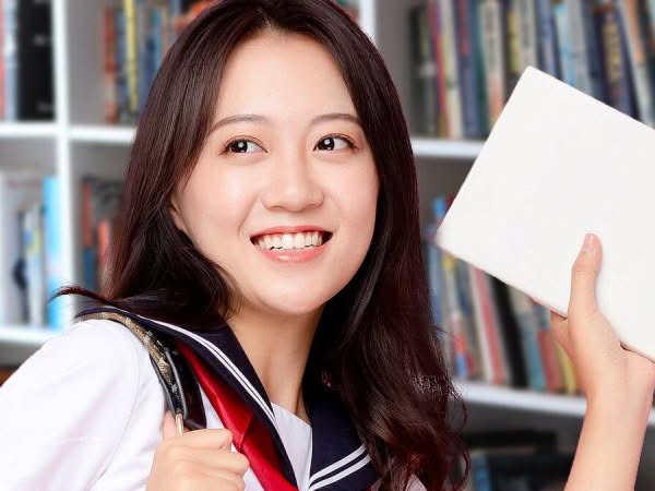 В Японии учителя вынуждены проверять наличие белья у студенток