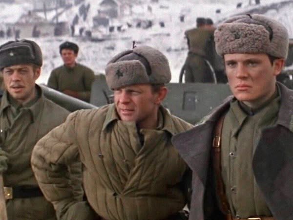 Почему советские солдаты даже в морозы не носили такие валенки