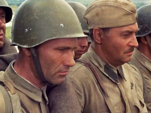 Почему в советской армии носили только портянки